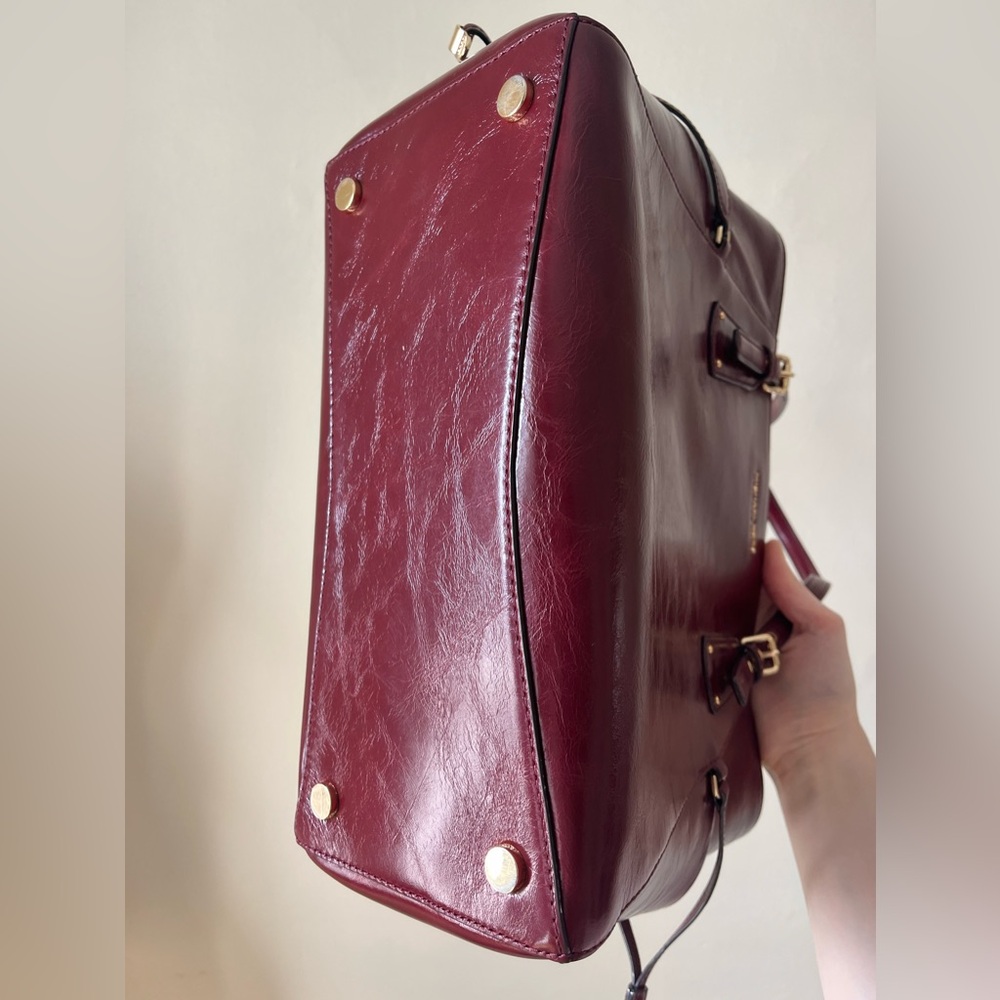 New 💖 Michael Kors Dark Berry Tote 🩷 - Picture 6 of 10